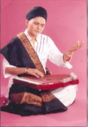 Bibi Kamaljit Kaur (Gold Medalist) Bibi Kamaljit Kaur (Gold Medalist)