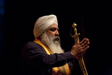 Dya Singh (Australia Dya Singh (Australia)