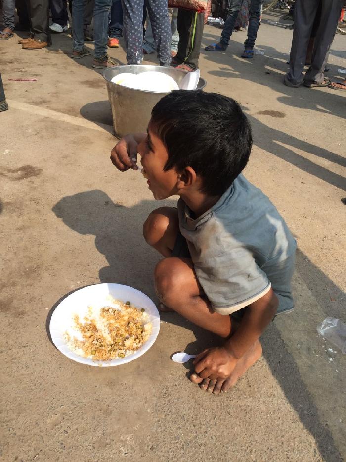 serving-free-food-to-the-poor-is-this-man-s-calling-sikhnet