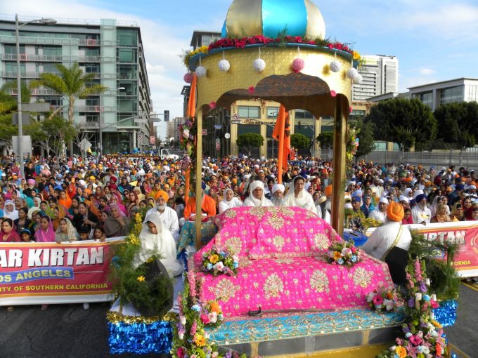 Guru's Float.JPG