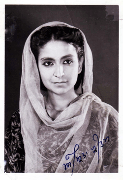 gulabkaur-small.gif
