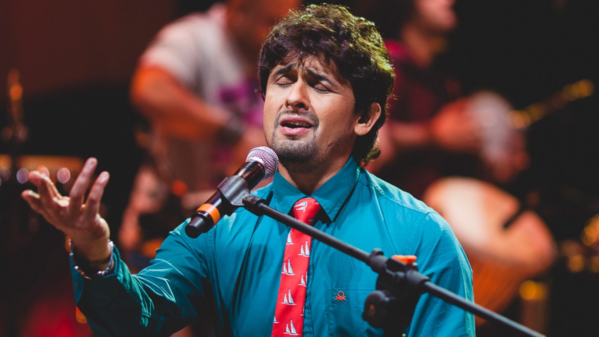 Sonu Nigam | SikhNet Sonu Nigam | SikhNet