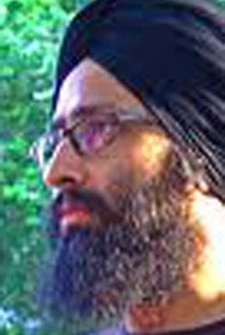 rabbi-b (32K)