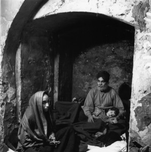 Sikhs-shelter (27K)