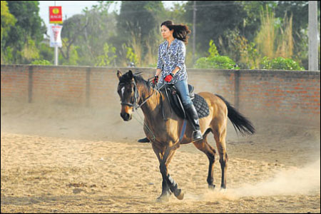HorseRiding (41K)
