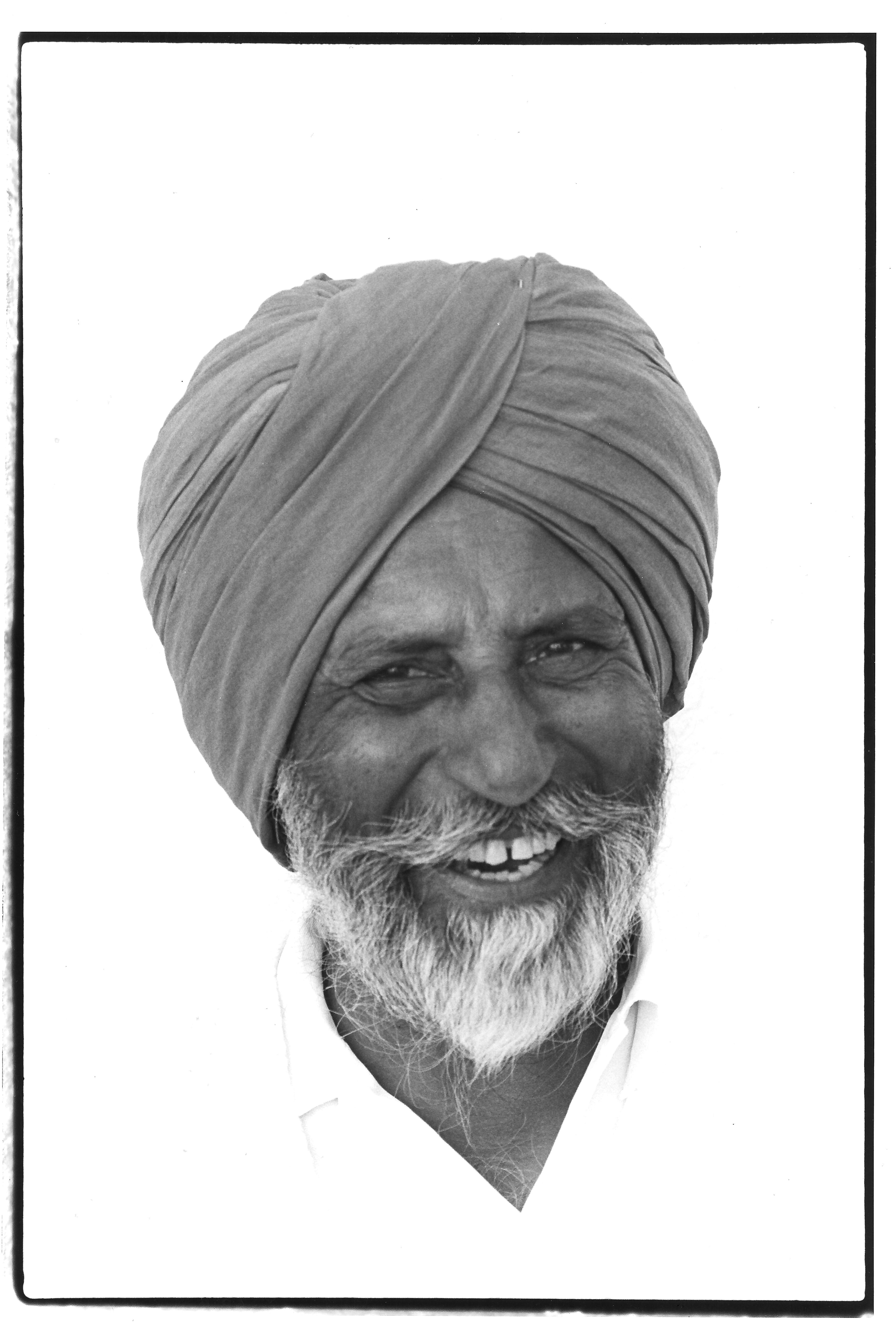 Hari Singh 69 002 (1128K)