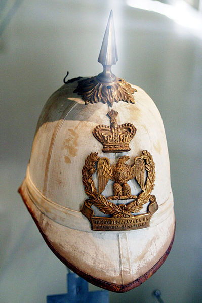 RanavalonaHelmet (54K)