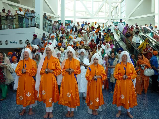 BSKI 2012 Ladies Panj at LACC great shot-small (91K)
