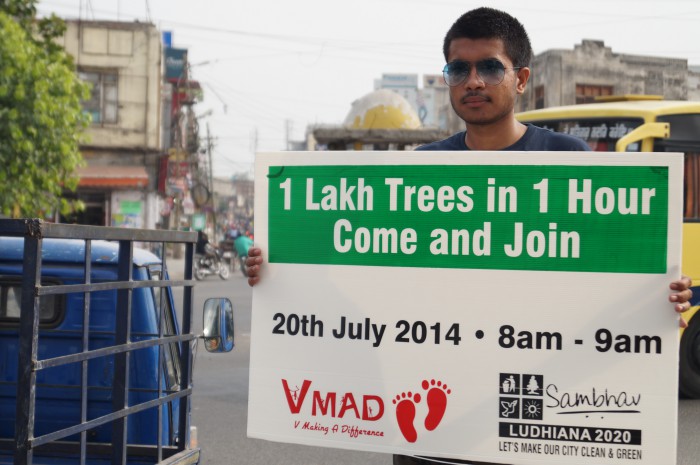 Human Chains Awareness at Roads n Crossings Ludhiana Earth Hour (3) (80K)