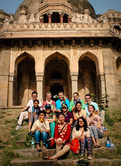 gieu-india-templeSteps (86K)