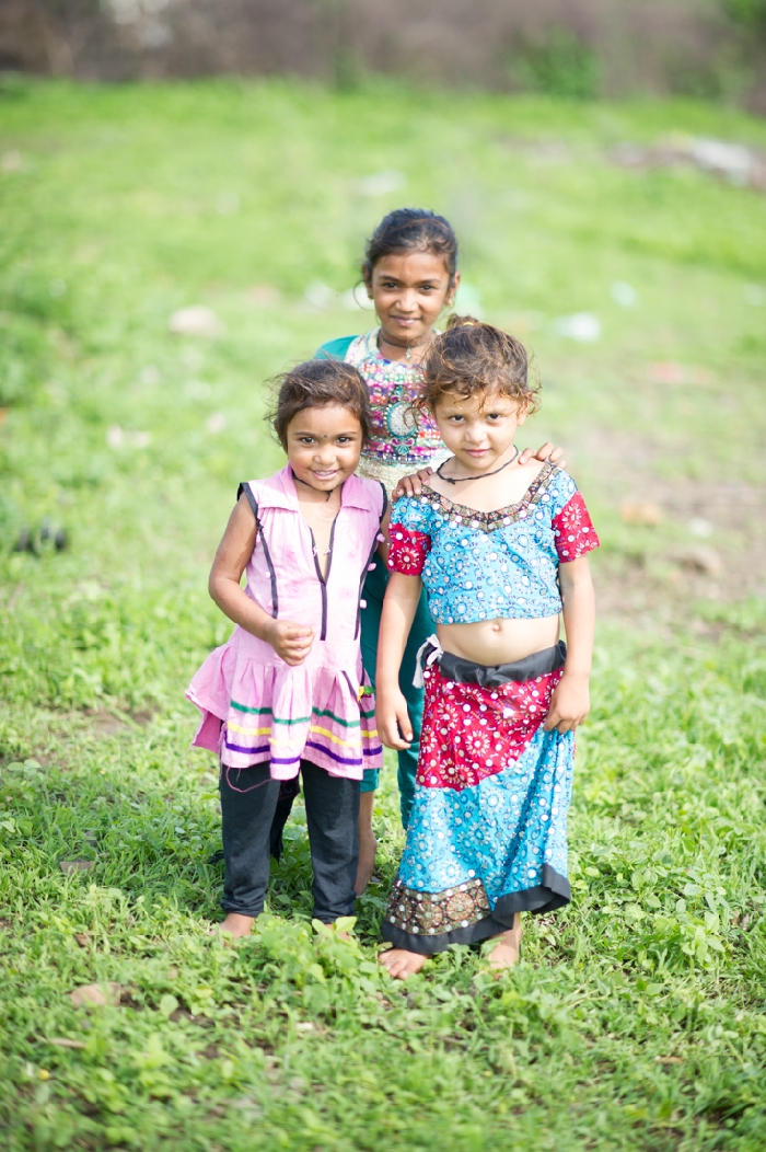Ramti girls (561K)