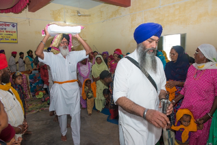 Wardha Gurdwara (282K)