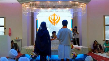 anandkaraj-355x198 (122K)