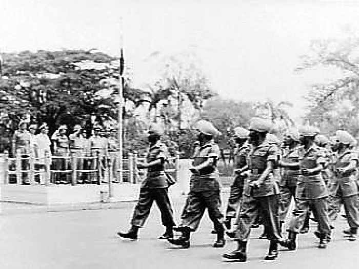 Sikhs Soldiers  Parading at Van Mook Line, Java,dividing Dutch& Indonesia in 1946. (212K)