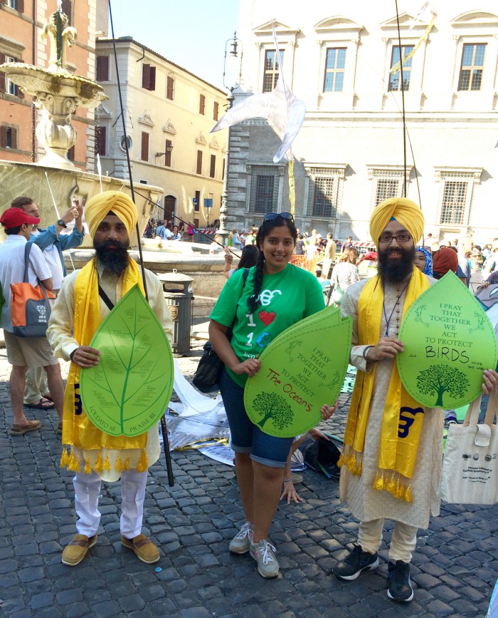 3 ECOSIKHS AT ROME (210K)