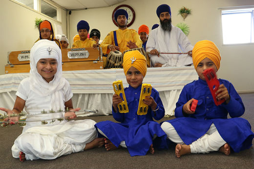 Sikh-parade-preview-1553-012 (49K)