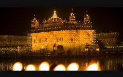 Golden Temple In Amritsar