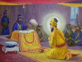 Guru_Gobind_Singh_bow_Guru_Granth.jpg