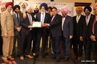 Punjabi Bhasha Divas_2022_PCS receiving certificate of honor from Darshan Singh Dhaliwal.JPG