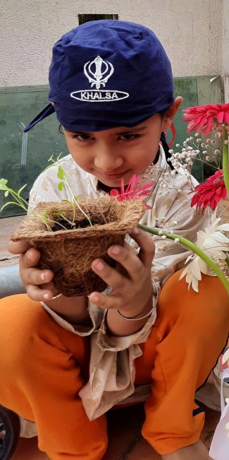 https://www.sikhnet.com/files/styles/content-medium/public/scald/image/asawaree%20child%20greens.jpg?itok=2Sya3wgV https://www.sikhnet.com/files/styles/content-medium/public/scald/image/asawaree%20child%20greens.jpg?itok=2Sya3wgV