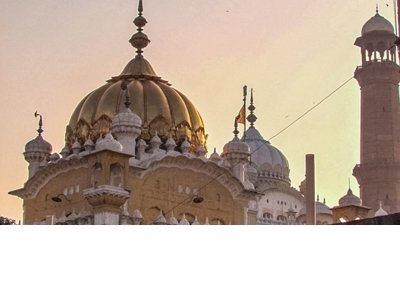 Gurdwara_Dehra_Sahib_and_Samadhi_of_Ranjit_Singh.jpg