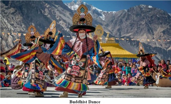 ladakh 14 dance.jpg