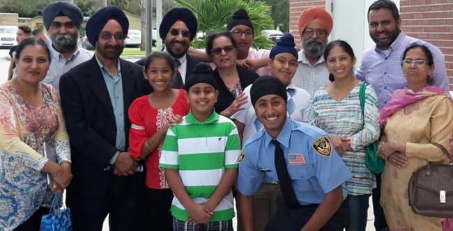 tegpreet family.jpg