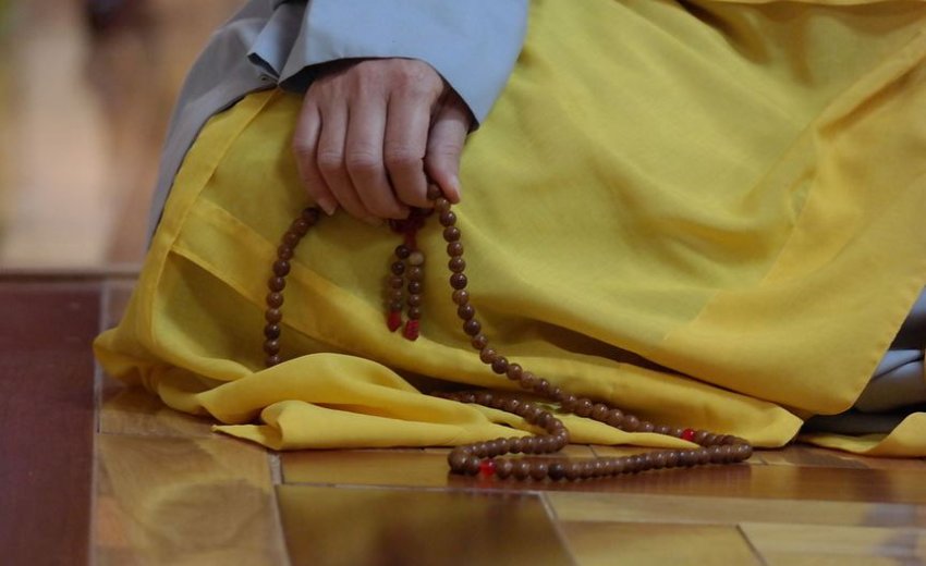 Symbolic meaning in apparel