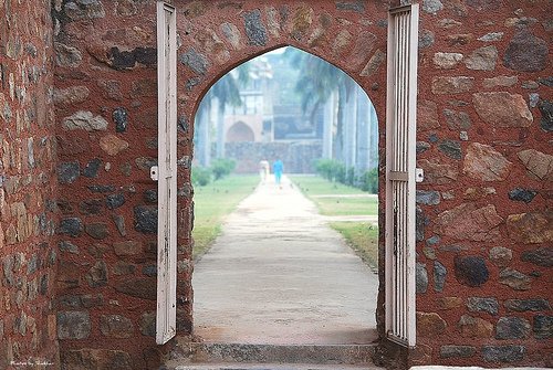 GrassIsGreener (132K)