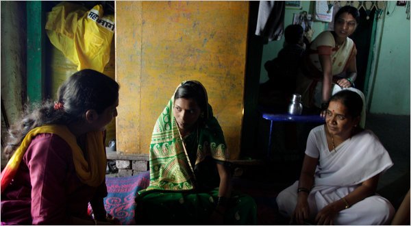 INDIA-articleLarge (62K)