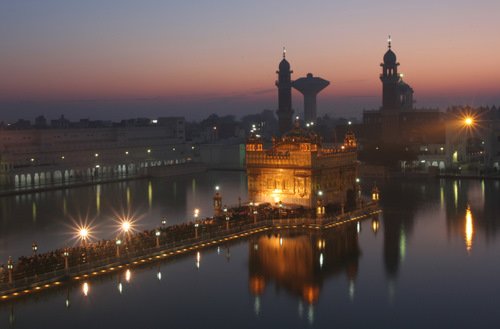 GoldenTemple-Sunrise (50K)