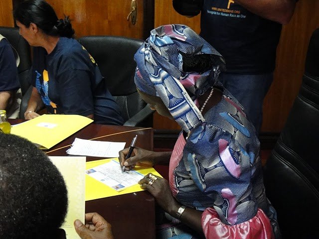 HerExcellencyMrs (75K)