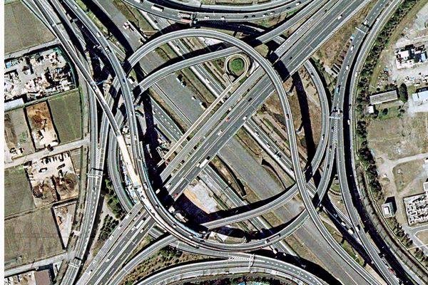 intersection (93K)