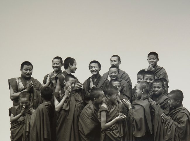 29iht-edryback-art (47K)