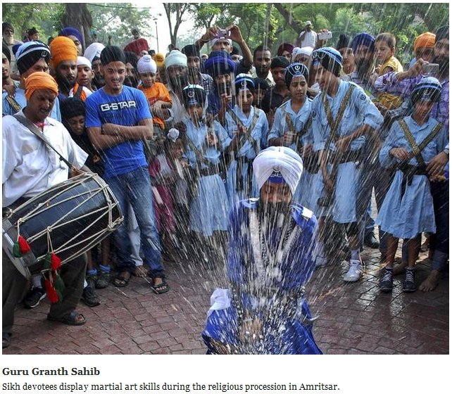 GuruGranthSahibCelebrations9 (381K)