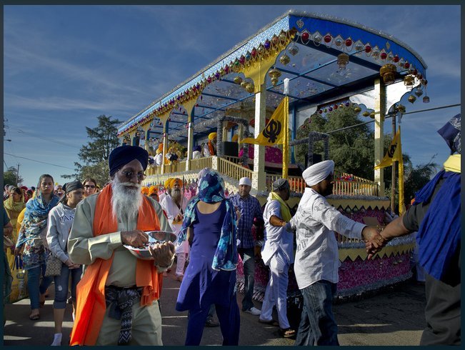 NagarKirtan (91K)