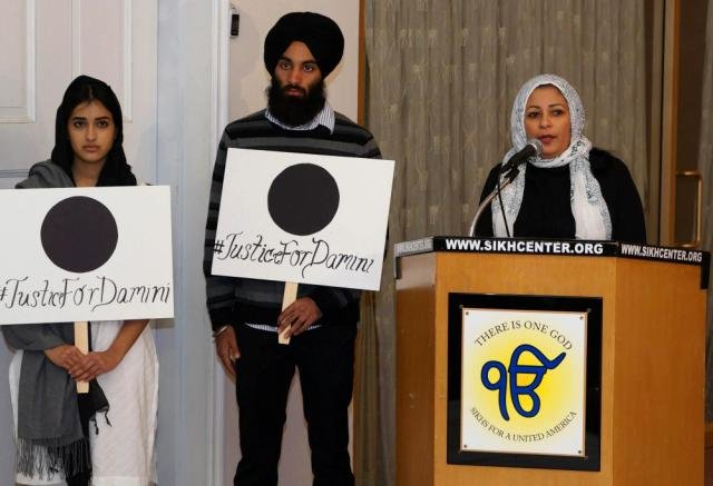 740262_10151330754891182_1336600819_o (42K)