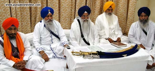 AkalTakht-amritsar (121K)