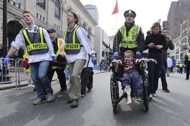 Boston_Marathon_Explosion_099dc-875 (80K)