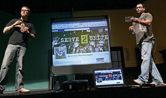 29770547-mjs_bully04-_nws-_sears-_1 (45K)