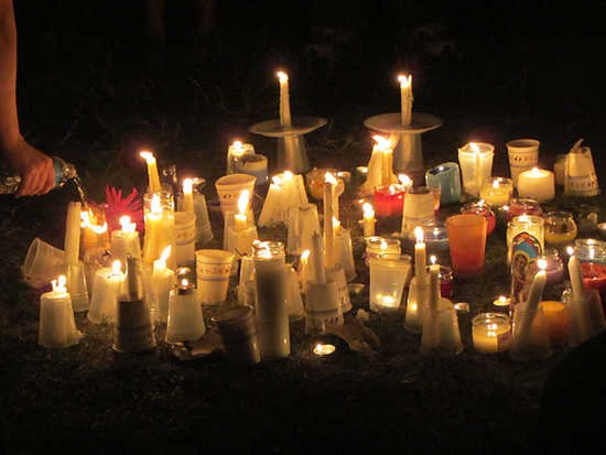 3vigil-candles (48K)