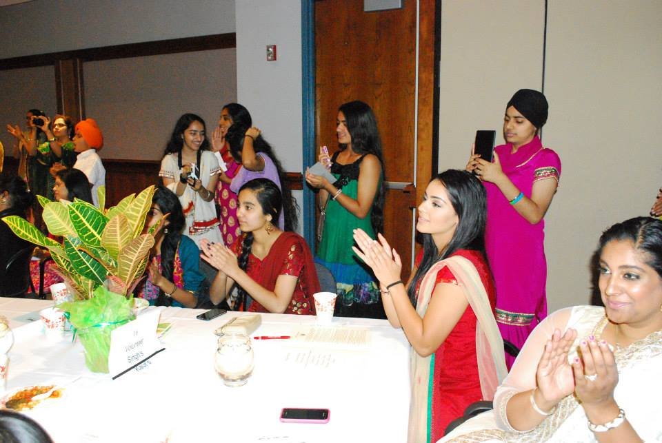 AudienceEnjoying (78K)