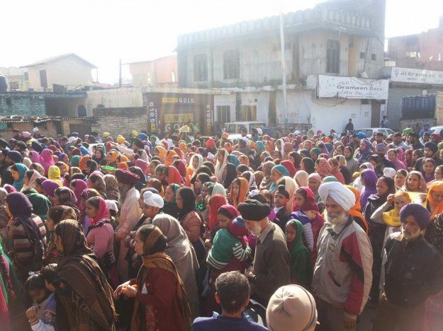 14640_jandk_nagar_kirtan-625x468 (89K)