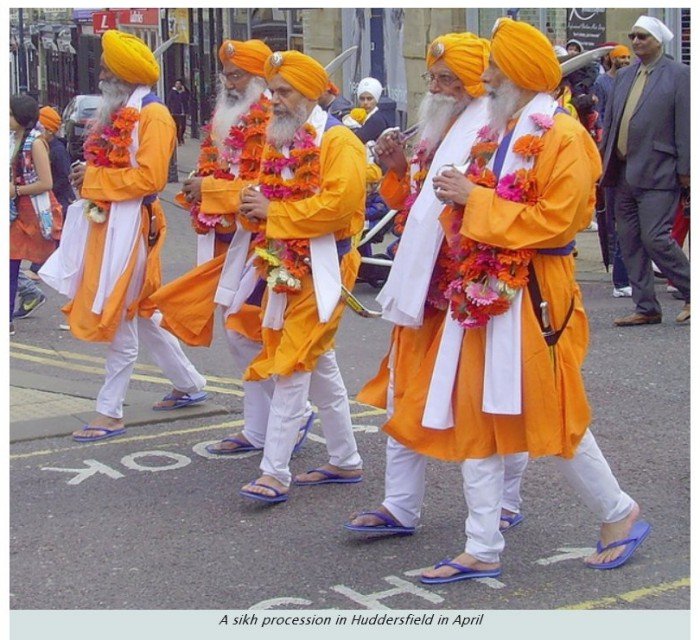 SikhProcession (148K)