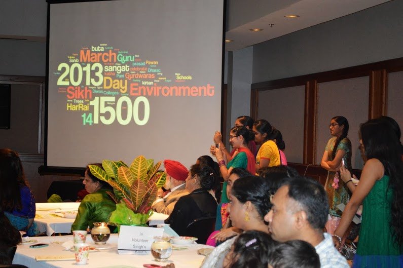 BenefitDinner2013 (106K)