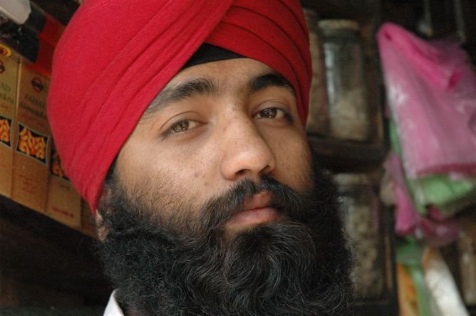 SikhShopkeeper (51K)