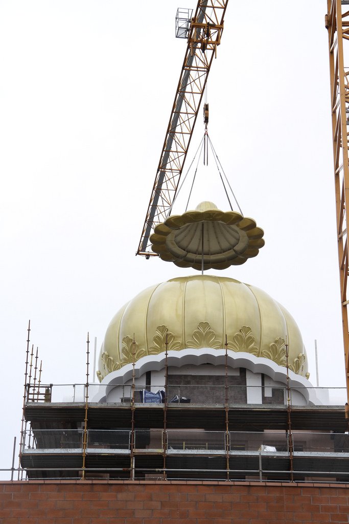 15364052977_29dc9527e0_b (207K)