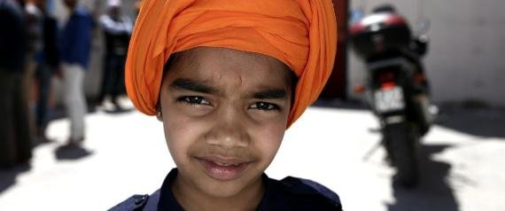 n-VAISAKHI-ATHENS-large570 (16K)