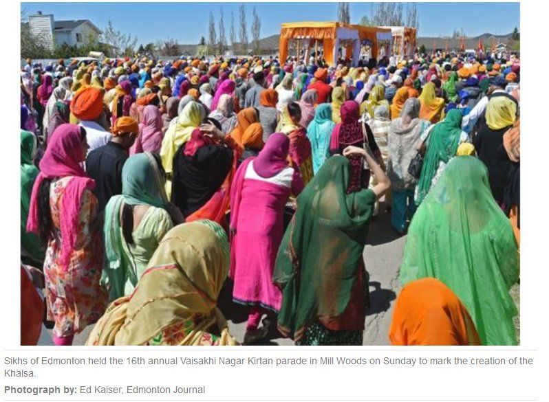 EdmontonProcession (111K)