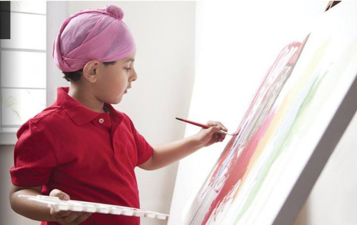 ChildPainting (45K)
